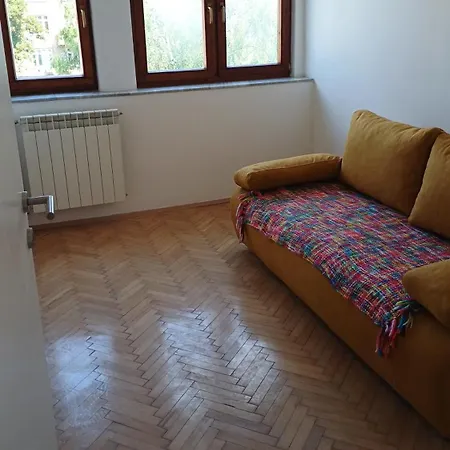 Festival Square Διαμέρισμα